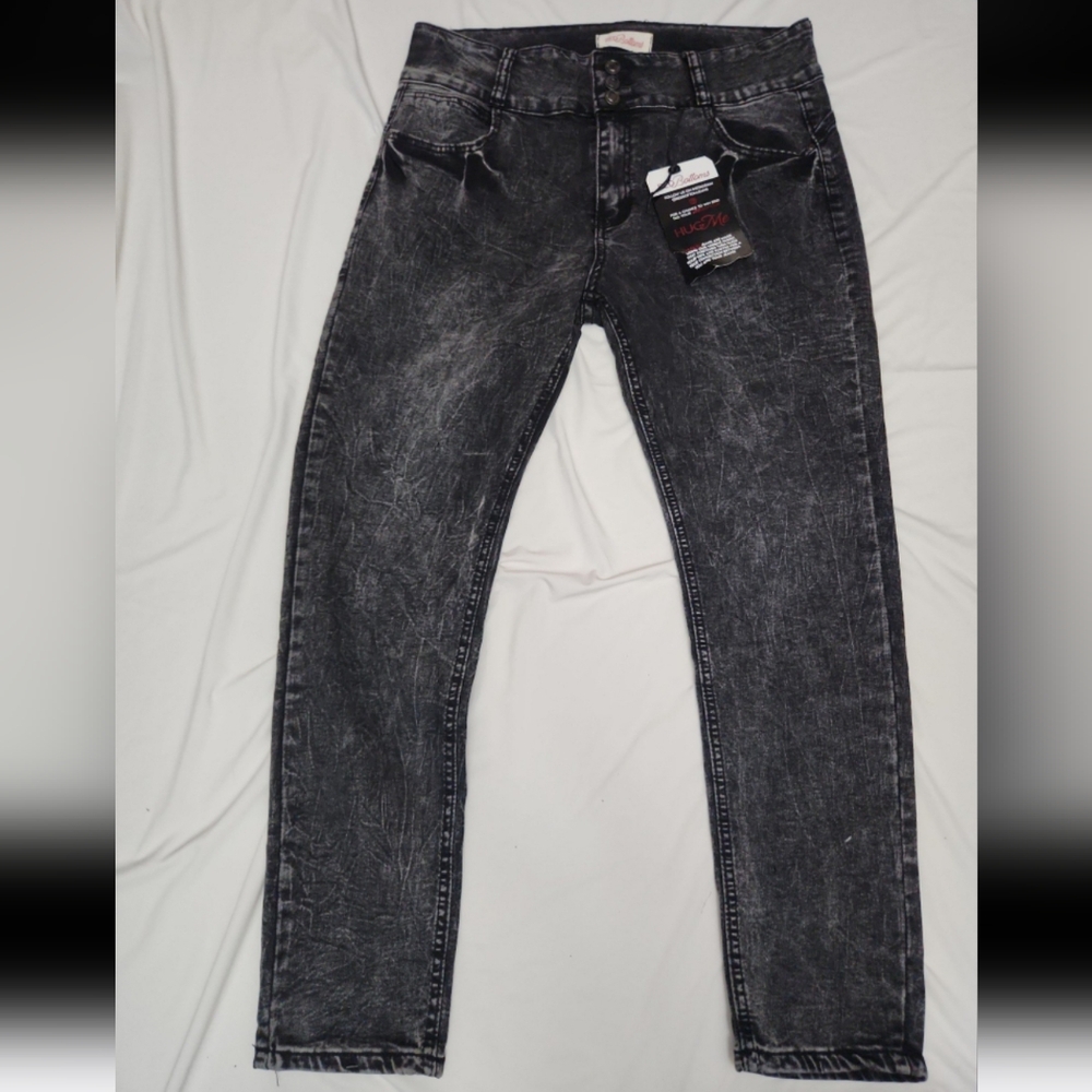 New red bottoms Women's size 18 black punk rock jeans #702